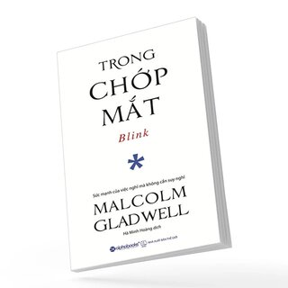 Trong Chớp Mắt