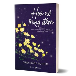 Hoa Nở Trong Đêm