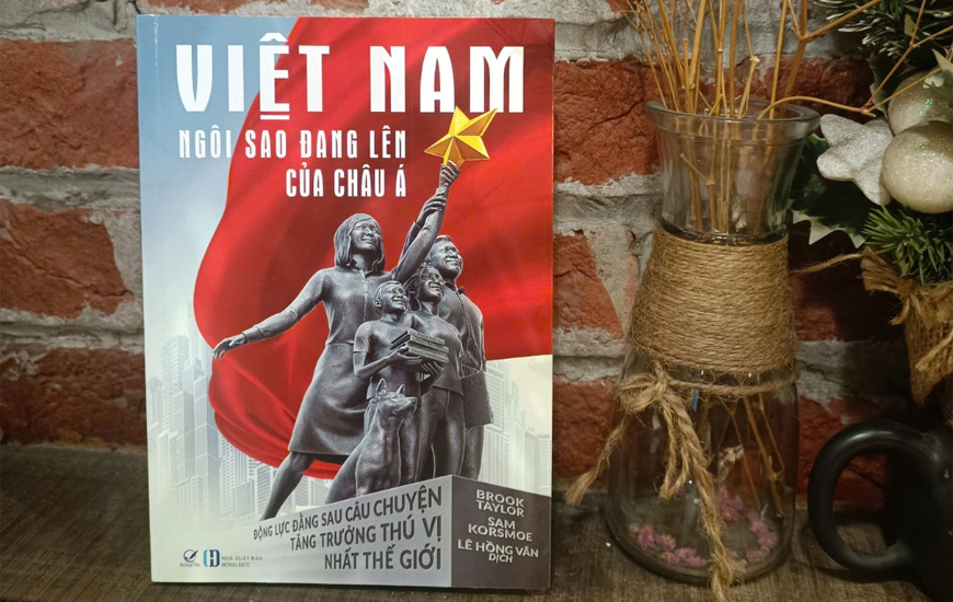 Việt Nam Ngôi Sao Đang Lên Của Châu Á - Brook Taylor, Sam Korsmoe-2